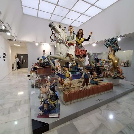 Gutierrez Apartment อาลิกันเต ภายนอก รูปภาพ
