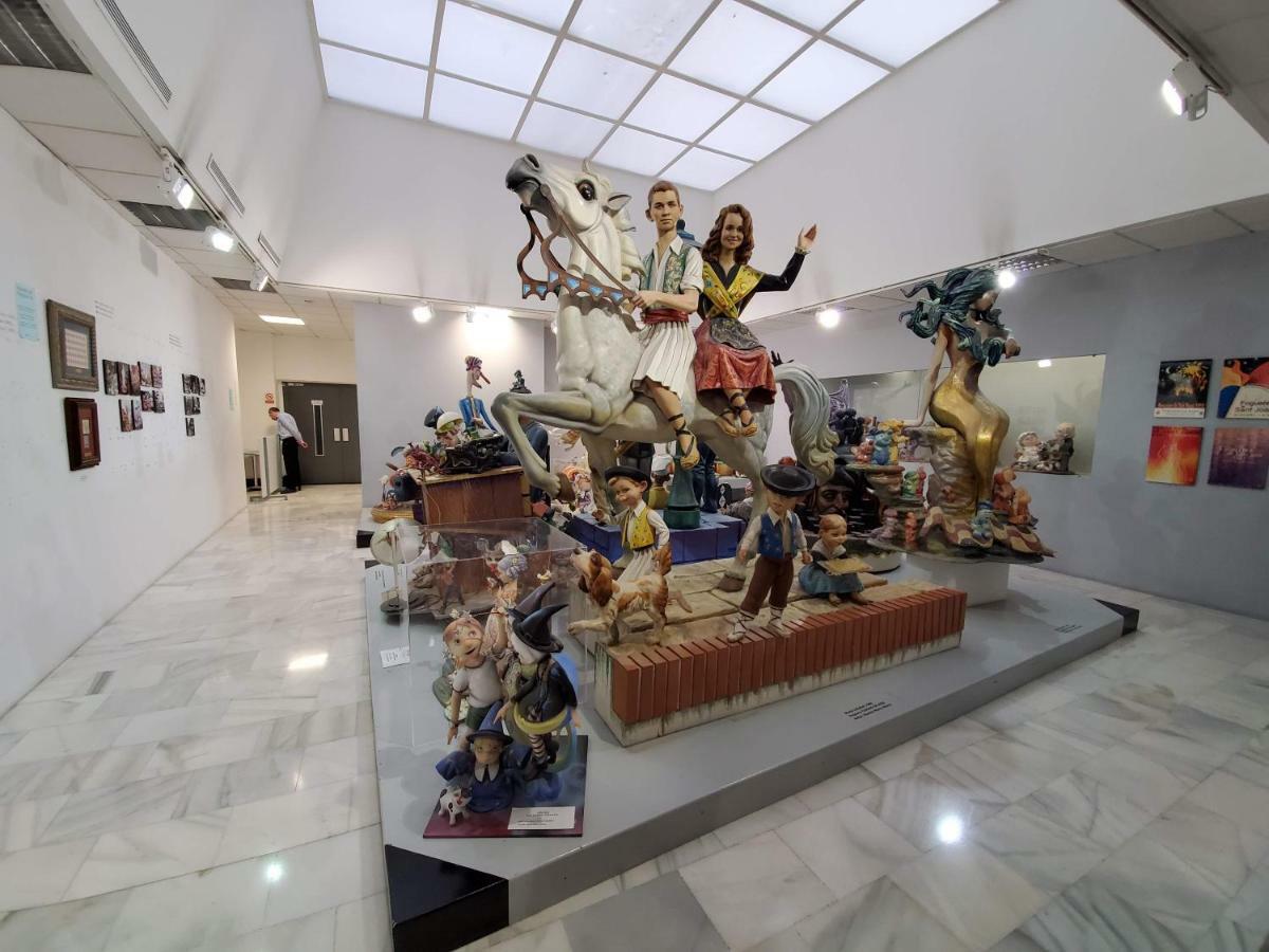 Gutierrez Apartment อาลิกันเต ภายนอก รูปภาพ